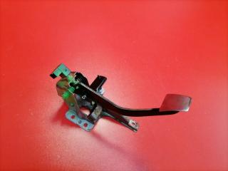 Педаль сцепления Hyundai Solaris 2015