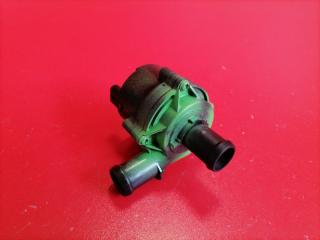 Насос водяной электрический Skoda Rapid 2017