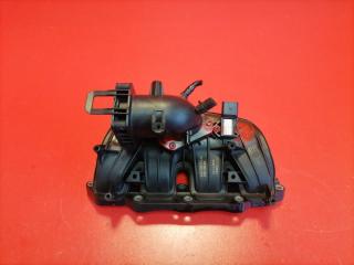 Коллектор впускной Volkswagen Tiguan 2010