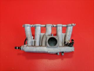 Запчасть коллектор впускной Volvo XC70 2003