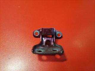 Фото запчасти петля двери нижняя задняя левая Great Wall Hover 2008 Б/У запчасть Запчасть петля двери нижняя задняя левая Great Wall Hover 2008