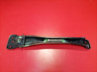 Запчасть балка продольная передняя Nissan Bluebird Sylphy 2000