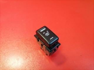 Запчасть кнопка подогрева сидений правая Nissan Navara 2007