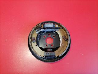 Тормозной щит задний левый Volkswagen Polo 2012