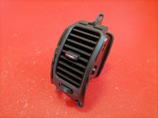 Дефлектор воздушный левый Nissan Pathfinder 2005