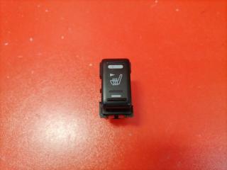 Запчасть кнопка подогрева сидений передняя правая Nissan Navara 2008