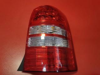 Фонарь задний правый Toyota Wish 2003-2005
