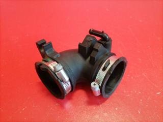 Запчасть патрубок воздушного фильтра Mazda Demio 2006