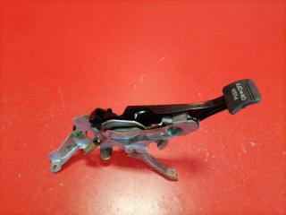 Педаль стояночного тормоза Toyota Wish 2003-2009