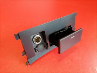 Пепельница передняя Toyota Land Cruiser 2008