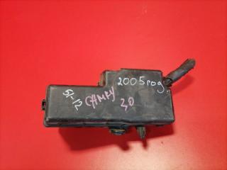 Блок предохранителей подкапотный Toyota Camry 2005
