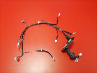 Проводка двери задняя правая Toyota Land Cruiser 2008