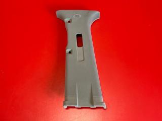 Запчасть накладка стойки кузова верхняя левая Infiniti QX56 2005