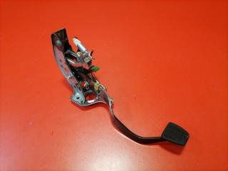 Педаль сцепления Toyota Hilux 2012