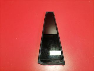 Стекло двери неопускное заднее левое Lexus GX470 2004