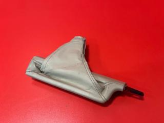 Кожух рычага стояночного тормоза Lexus LX570 2010