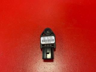 Запчасть датчик airbag Toyota Corolla 2003