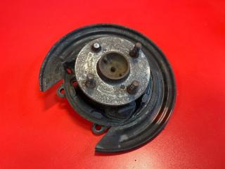 Тормозной щит задний правый Toyota Corolla 2003