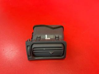 Дефлектор воздушный левый Toyota Corolla 2002