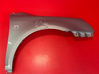 Крыло переднее правое Toyota Avensis 2005