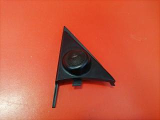 Уголок двери внутренний передний левый Kia Sorento 2003