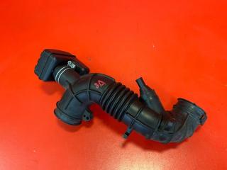 Запчасть патрубок воздушного фильтра Toyota Avensis 2003