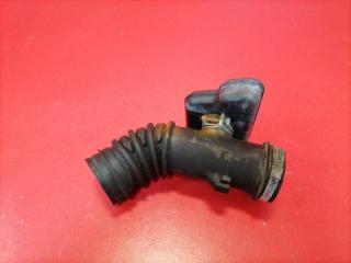 Запчасть патрубок воздушного фильтра Toyota Corolla Spacio 2000