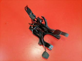 Фото запчасти педальный узел Chery Amulet A15 2007 Б/У запчасть Запчасть педальный узел Chery Amulet A15 2007