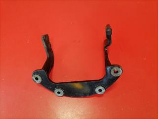 Фото запчасти кронштейн кпп Chery Amulet A15 2007 Б/У запчасть Запчасть кронштейн кпп Chery Amulet A15 2007