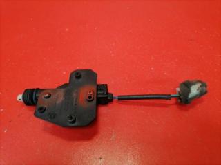 Фото запчасти актуатор замка багажника Chery Amulet A15 2007 Б/У запчасть Запчасть актуатор замка багажника Chery Amulet A15 2007