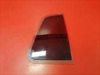 Стекло двери неопускное заднее правое Renault Symbol 2010