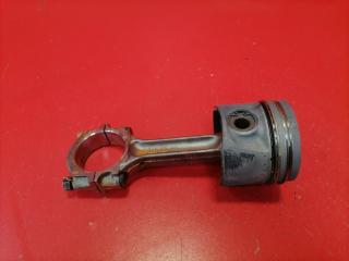 Шатун Nissan Navara 2008