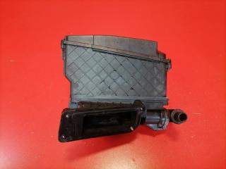 Корпус блока предохранителей Mercedes-Benz E-Class 1997