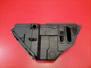 Корпус блока предохранителей Mercedes-Benz E-Class 1997