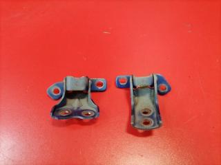 Запчасть петля двери передняя правая Geely MK 2012