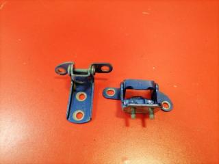 Запчасть петля двери задняя правая Geely MK 2012