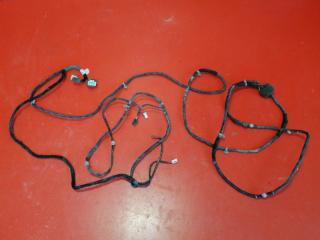 Фото запчасти проводка крыши правая Hyundai H1 2007 Б/У запчасть Запчасть проводка крыши правая Hyundai H1 2007