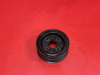 Шкив помпы Toyota Carina 1998 Б/У Шкив помпы Toyota Carina 1998
