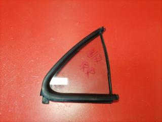 Стекло двери неопускное заднее правое Kia Sorento 2007