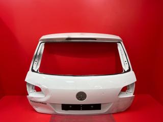 Запчасть дверь багажника Volkswagen Touareg 2012