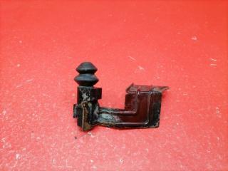 Запчасть концевик капота Infiniti FX45 2006