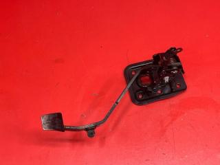 Педаль сцепления Mitsubishi Lancer 2008