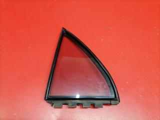 Стекло двери неопускное заднее левое Toyota Corolla 2005