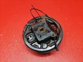 Тормозной щит задний левый Renault Duster 2012