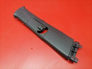 Накладка центральной стойки правая Toyota Land Cruiser Prado 2008