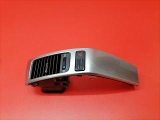 Дефлектор торпедо центральный левый Toyota Land Cruiser Prado 2006