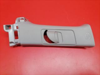 Накладка центральной стойки задняя левая Toyota Land Cruiser Prado 2019