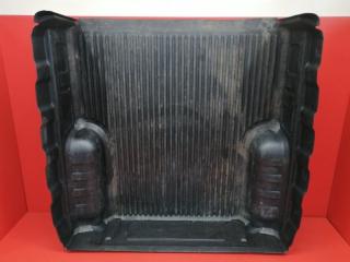 Вкладыш кузова Toyota Hilux 2010