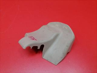 Заглушка крепления сиденья задняя левая Toyota Land Cruiser 2013