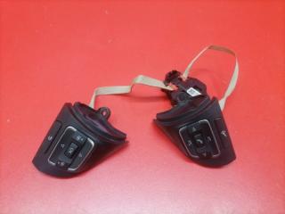 Блок кнопок на руль Volkswagen Tiguan 2011
